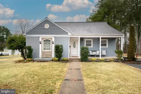 6058 Hunt Club Rd, Elkridge, MD 21075