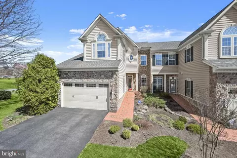 2801 English Bond Ct #93, Woodstock, MD 21163