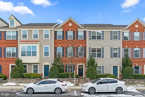 7912 Blue Stream Dr, Elkridge, MD 21075