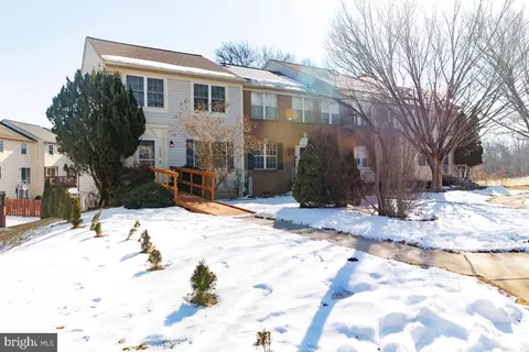 9309 Gordon Ct, Laurel, MD 20723