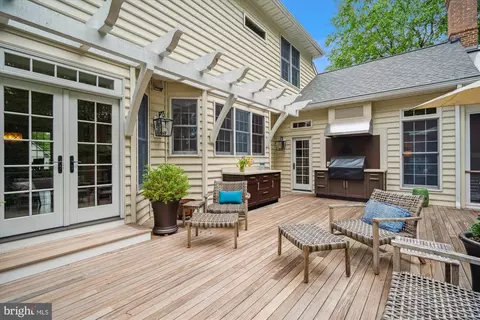 Exterior - 6445 Sundown Trl, Columbia, MD 21044 photo 10 of 50