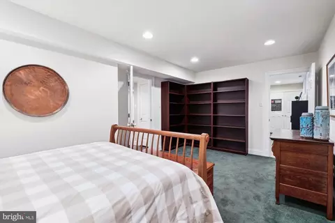 Bedroom - 6445 Sundown Trl, Columbia, MD 21044 photo 10 of 10