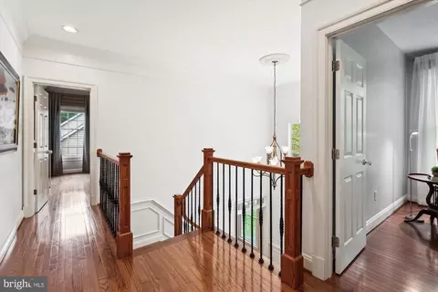 Entry Way - 6445 Sundown Trl, Columbia, MD 21044 photo 8 of 13