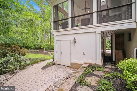 Exterior - 6445 Sundown Trl, Columbia, MD 21044 photo 45 of 50