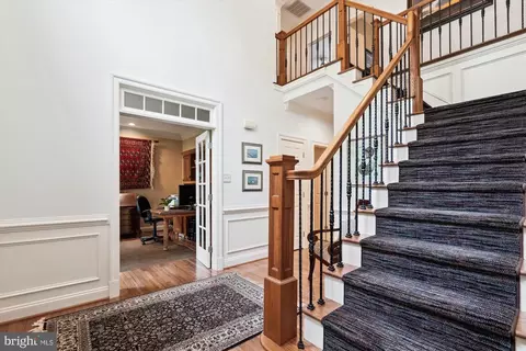Entry Way - 6445 Sundown Trl, Columbia, MD 21044 photo 7 of 13