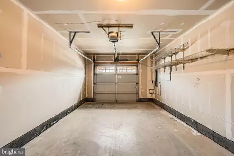 Entry Way - 9706 Pine Arc, Laurel, MD 20723 photo 5 of 5