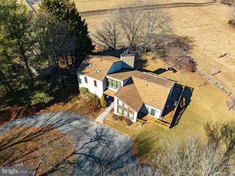 830 Windy Knl, Sykesville, MD 21784