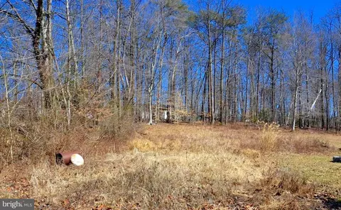 8861 Mission Rd, Jessup, MD 20794