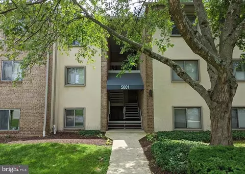 5001 Green Mountain Cir #5, Columbia, MD 21044