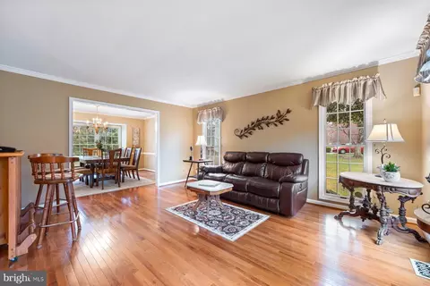 Other - 8037 Crest Rd, Laurel, MD 20723 photo 2 of 9