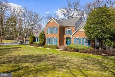 Exterior - 8037 Crest Rd, Laurel, MD 20723 photo 12 of 15