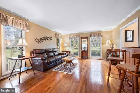 Living - 8037 Crest Rd, Laurel, MD 20723 photo 1 of 3