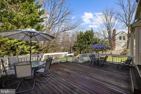 Exterior - 8037 Crest Rd, Laurel, MD 20723 photo 2 of 15