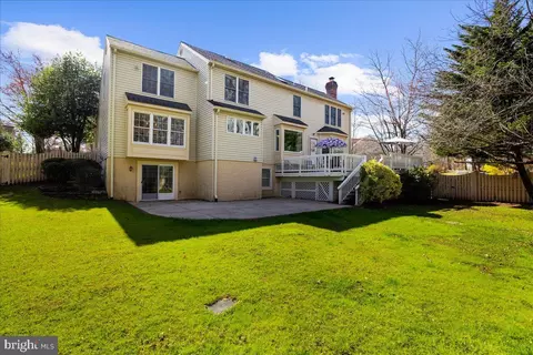 Exterior - 8037 Crest Rd, Laurel, MD 20723 photo 10 of 15