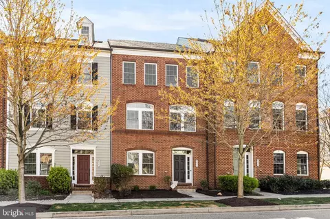 8827 Longwood St, Fulton, MD 20759