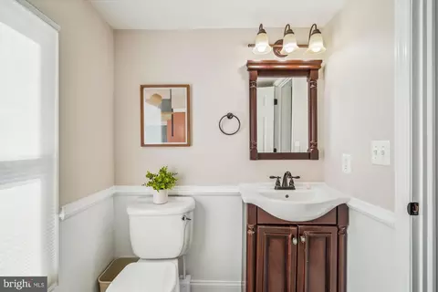 10117 High Ridge Rd, Laurel, MD 20723 photo 34