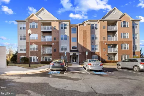 8225 Stone Crop Dr #F, Ellicott City, MD 21043