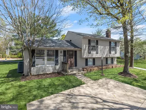 8058 Andiron Ln, Jessup, MD 20794
