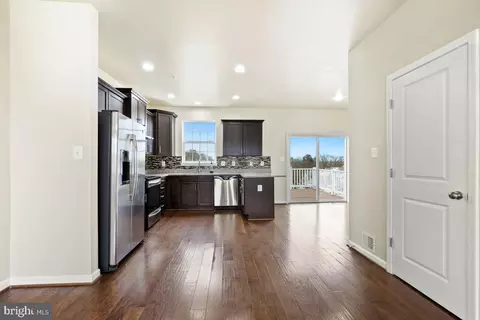 9395 Washington Ave, Laurel, MD 20723 photo 15