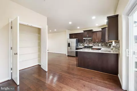 9395 Washington Ave, Laurel, MD 20723 photo 24