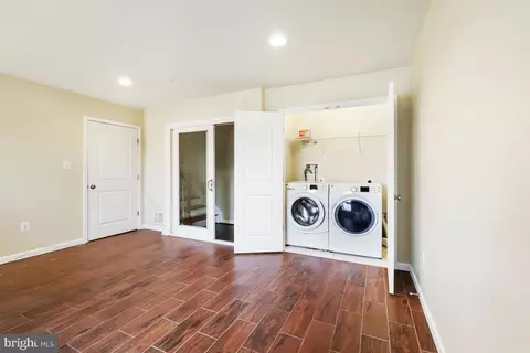 9395 Washington Ave, Laurel, MD 20723 photo 9