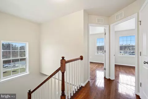 9395 Washington Ave, Laurel, MD 20723 photo 27