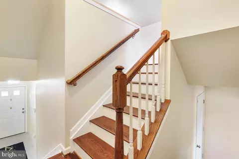 9395 Washington Ave, Laurel, MD 20723 photo 5