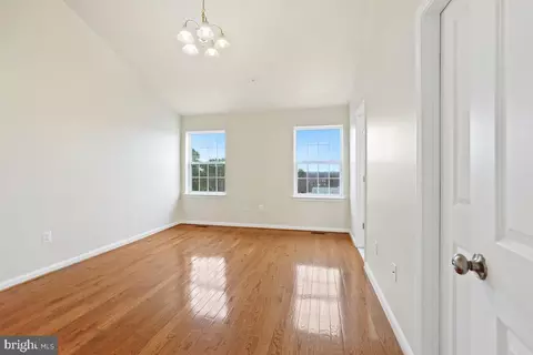 9395 Washington Ave, Laurel, MD 20723 photo 28