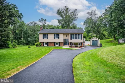 10318 Globe Ct, Ellicott City, MD 21042