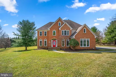 13845 Kennard Dr, Glenelg, MD 21737