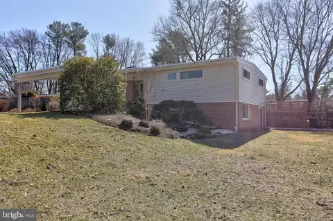 5101 Penfield Rd W, Columbia, MD 21045
