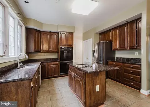 Kitchen - 10302 Paddock Pl, Laurel, MD 20723 photo 2 of 2