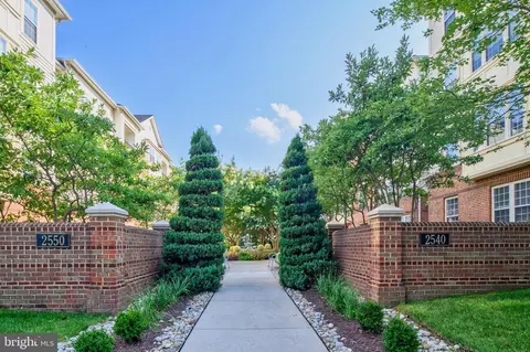 2540 Kensington Gdns #102, Ellicott City, MD 21043