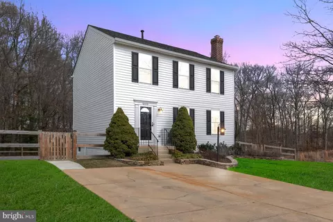 6333 Woodcrest Dr, Ellicott City, MD 21043