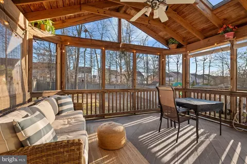 Exterior - 9611 Park Ave, Laurel, MD 20723 photo 2 of 10