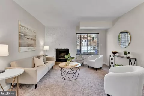 5433 El Camino #6 AB, Columbia, MD 21044