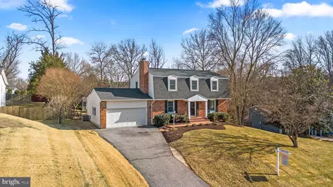 9917 Carillon Dr, Ellicott City, MD 21042