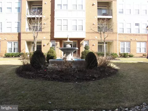 2500 Kensington Gdns #103, Ellicott City, MD 21043
