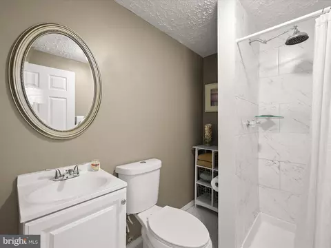 Bath - 8765 Cardinal Forest Cir, Laurel, MD 20723 photo 5 of 5