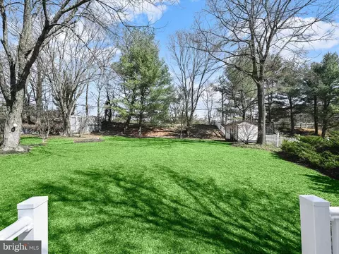 Exterior - 8765 Cardinal Forest Cir, Laurel, MD 20723 photo 6 of 8