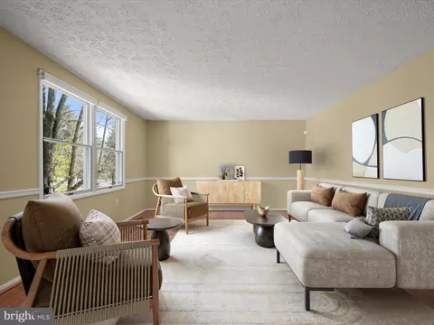 Living - 8765 Cardinal Forest Cir, Laurel, MD 20723 photo 6 of 7