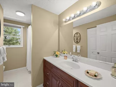 Bath - 8765 Cardinal Forest Cir, Laurel, MD 20723 photo 3 of 5