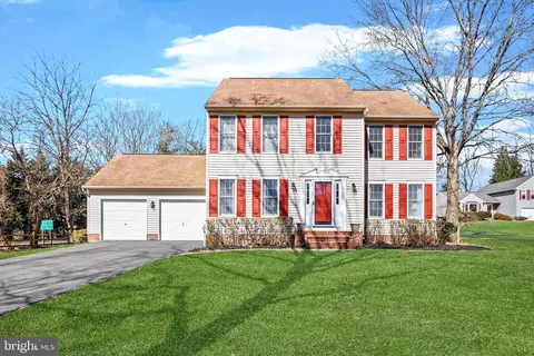10201 Kings Arm Tavern Ct, Ellicott City, MD 21042