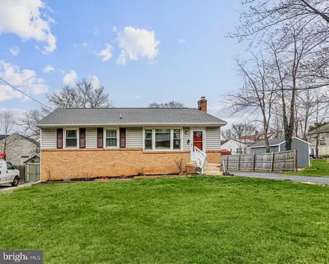 10110 Stansfield Rd, Laurel, MD 20723