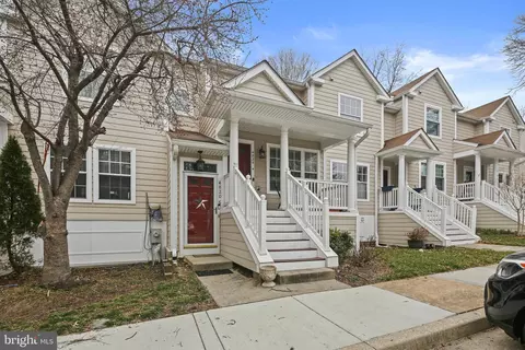 4820 Dorsey Hall Dr #6, Ellicott City, MD 21042