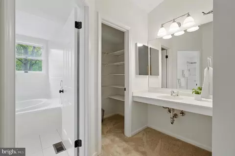 Entry Way - 11807 Bare Sky Ln, Columbia, MD 21044 photo 11 of 11