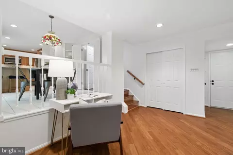 Entry Way - 11807 Bare Sky Ln, Columbia, MD 21044 photo 7 of 11