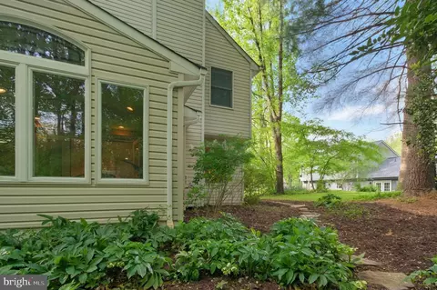 Exterior - 11807 Bare Sky Ln, Columbia, MD 21044 photo 8 of 11
