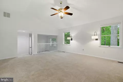 Living - 11807 Bare Sky Ln, Columbia, MD 21044 photo 6 of 7