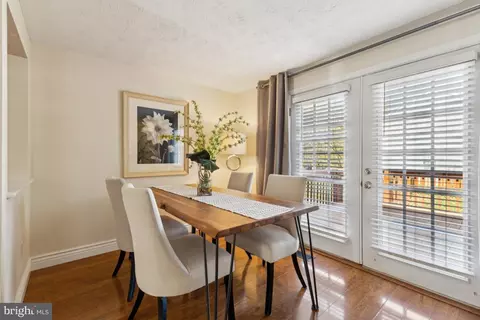 9400 Squires Ct, Laurel, MD 20723 photo 10
